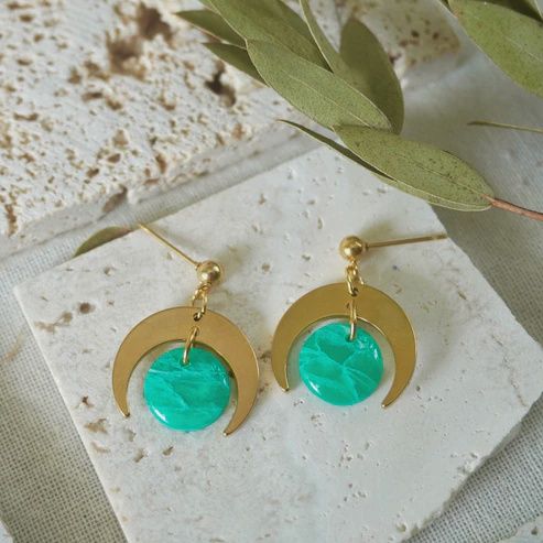 Stud Maxi Moon, Colour: Gold- JadeGreen