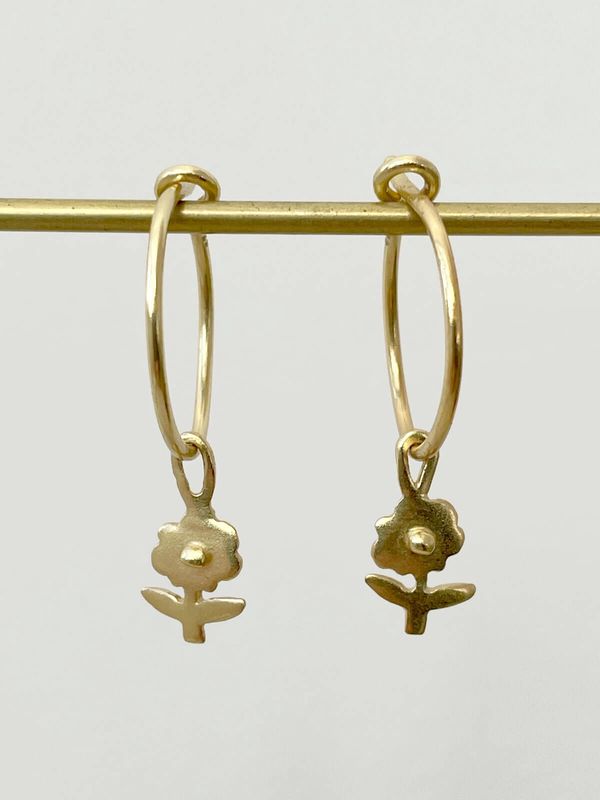 Bohemia Gold Daisy Hoop Earrings