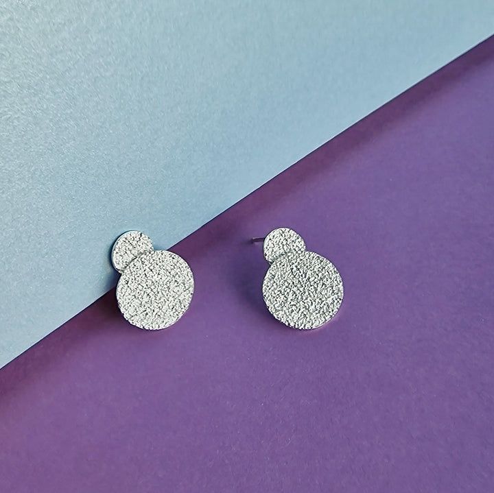 SILVER TEXTURED LINK STUD EARRINGS