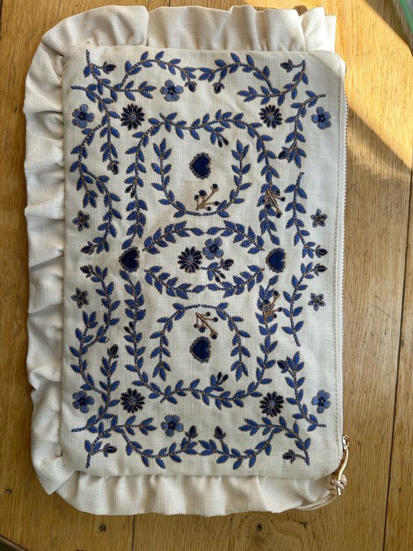 Mediterranean Garden Canvas Frill Pouch -Blue