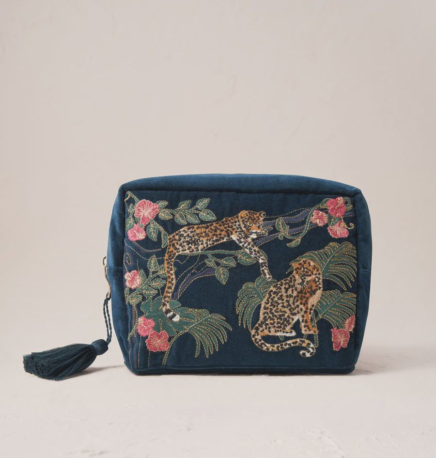 Jungle Jaguar Wash bag Ink Blue