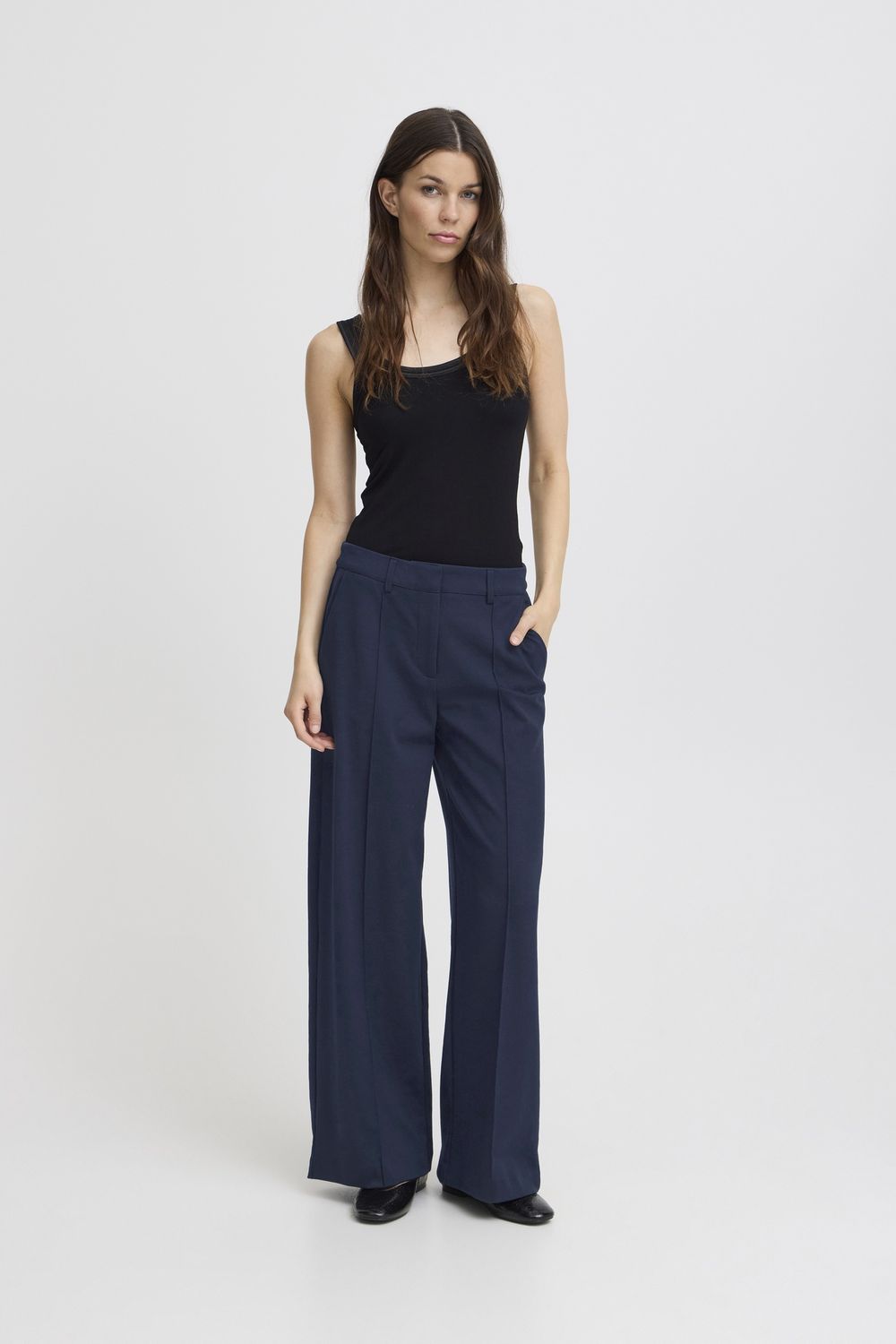 IHKATE SUS OFFICE WIDE PA, Colour: Total Eclipse, Size: XS
