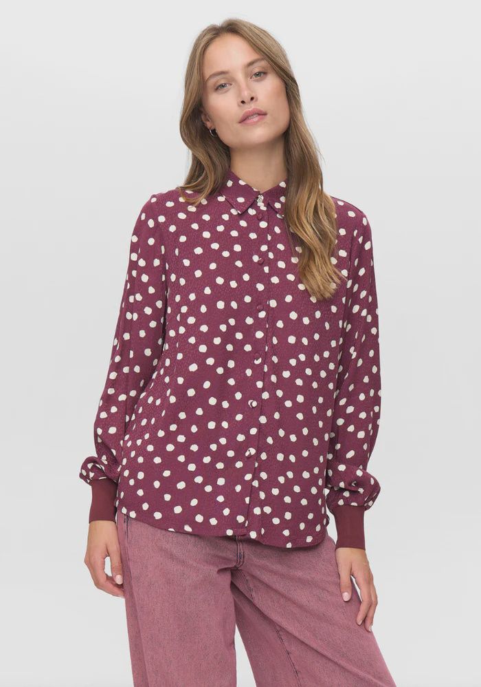 NULIVY SHIRT