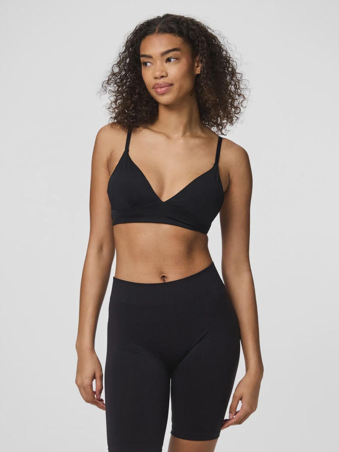 PCNAMEE TRIANGLE BRA NOOS