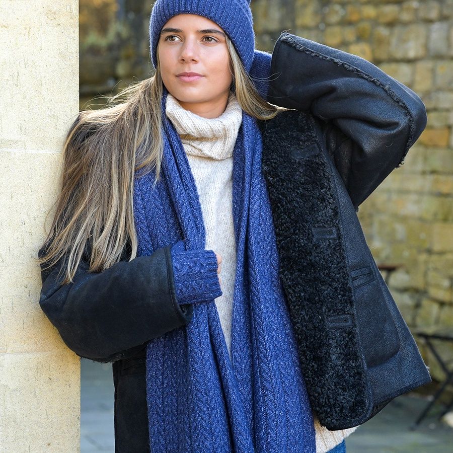 Recycled yarn herringbone knit scarf