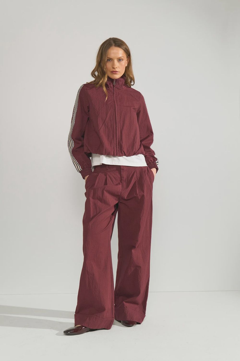 NUTUJA BOMBER JACKET,