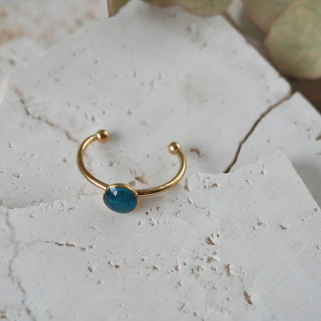 Alexandrite Green Adjustable Slim Ring