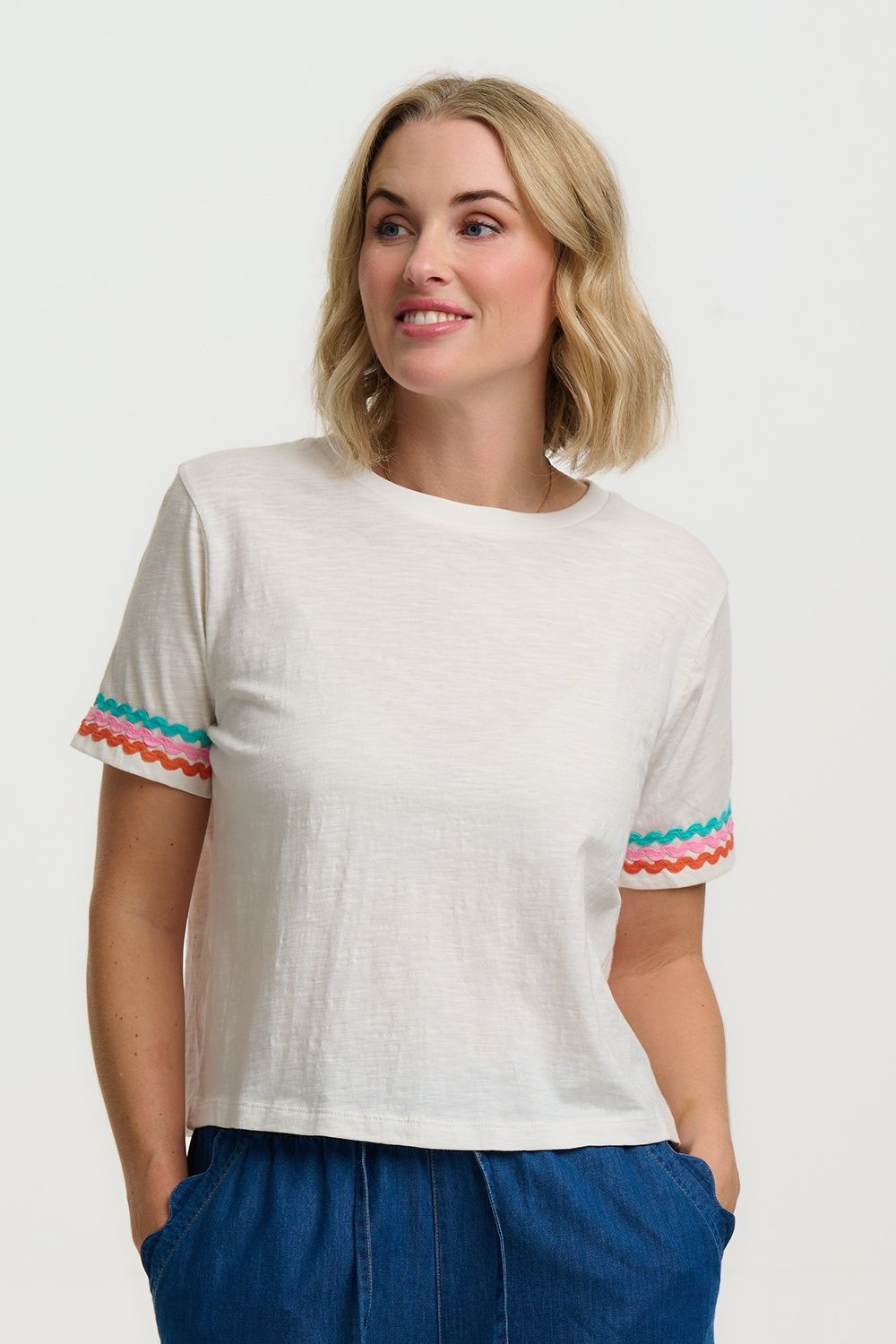 SHELBY BOXY T-SHIRT