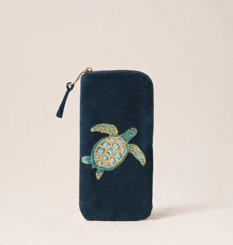 Turtle Conservation Velvet Glasses Case - Marine Navy