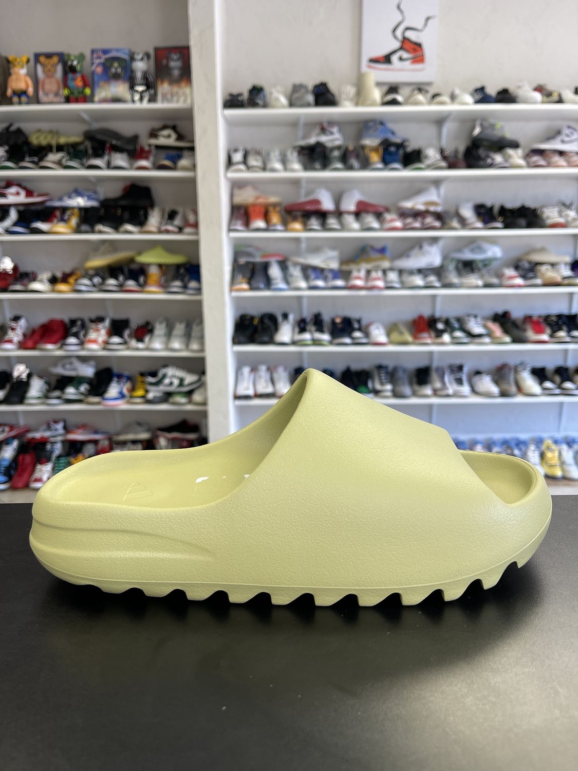 YZY SLIDE “RESIN”  SZ10  NEW/OG ALL