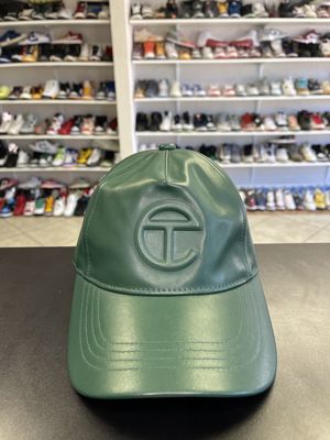 TELFAR HAT “GRN”  USED