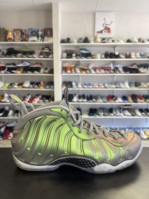 NIKE FOAMPOSITE “IRIDESCENT”  SZ9W  7.5Y  USED/OG ALL