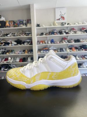 J11 “SNAKESKIN”  (SZ8W 6.5)  USED/NO BOX