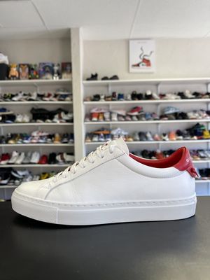 GIVENCHY URBAN STREET “RED/WHT”  (SZ6)  USED/OG ALL