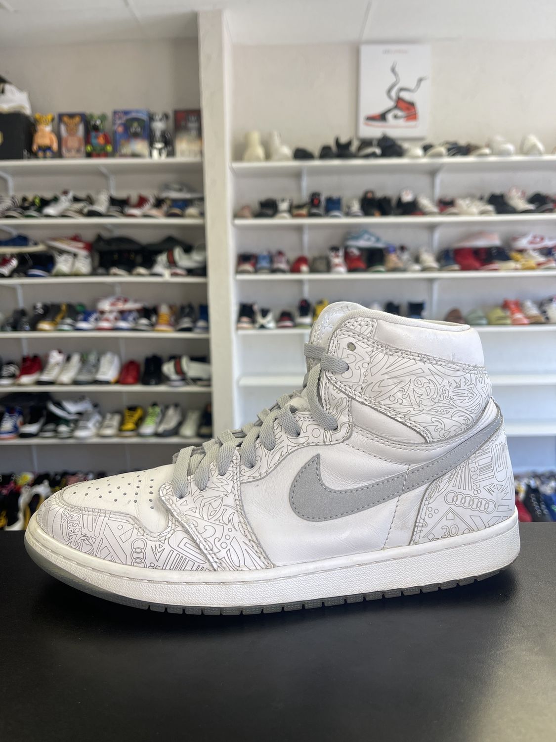 J1 “LASER”  (SZ10)  USED/NO BOX