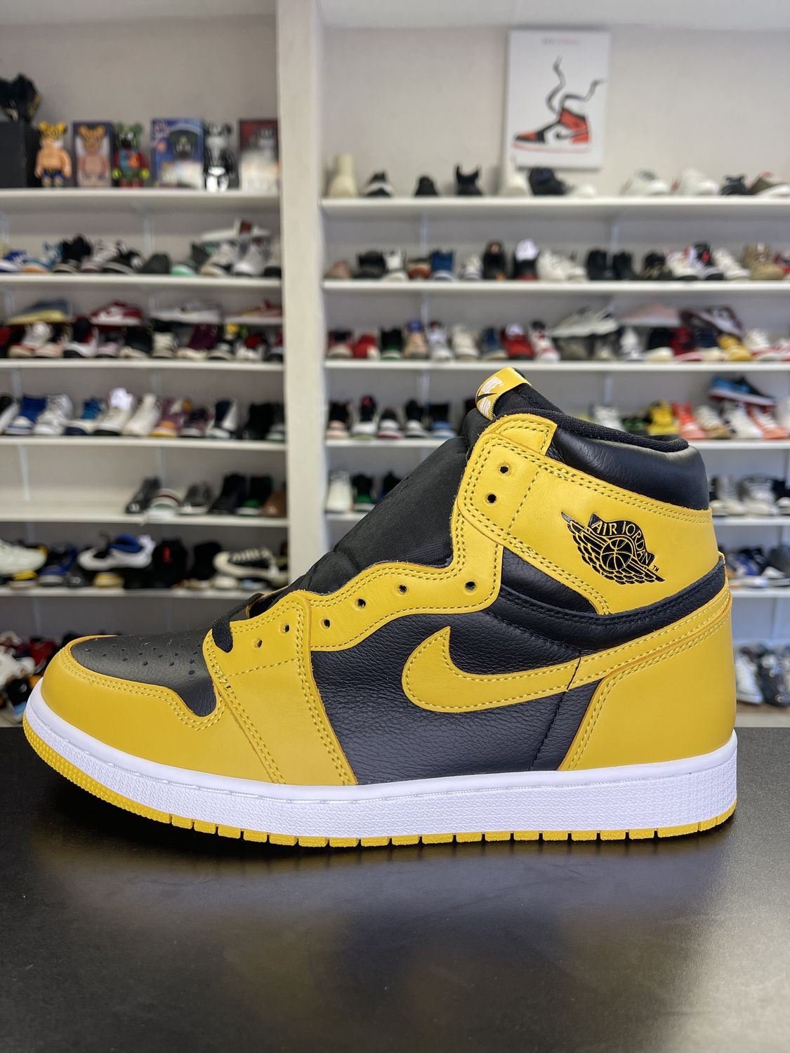 J1 “POLLEN” (SZ12.5)  NEW/OG ALL