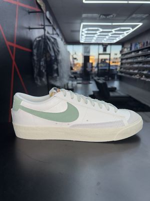 NIKE BLAZER 77 “CERTIFIED FRESH”  (SZ 10)  NEW/OG ALL