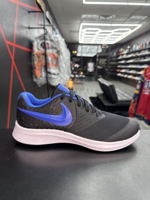 NIKE STAR RUNNER “BLK/BLUE”  (SZ 6y)  NEW/NO BOX