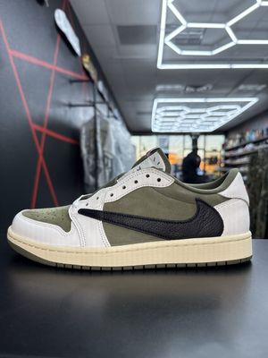J1 LOW x TRAVIS SCOTT “MEDIUM OLIVE”  (SZ 9)  NEW/OG ALL