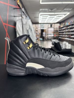 J12 “MASTER”  (SZ 6y)  USED/OG BOX
