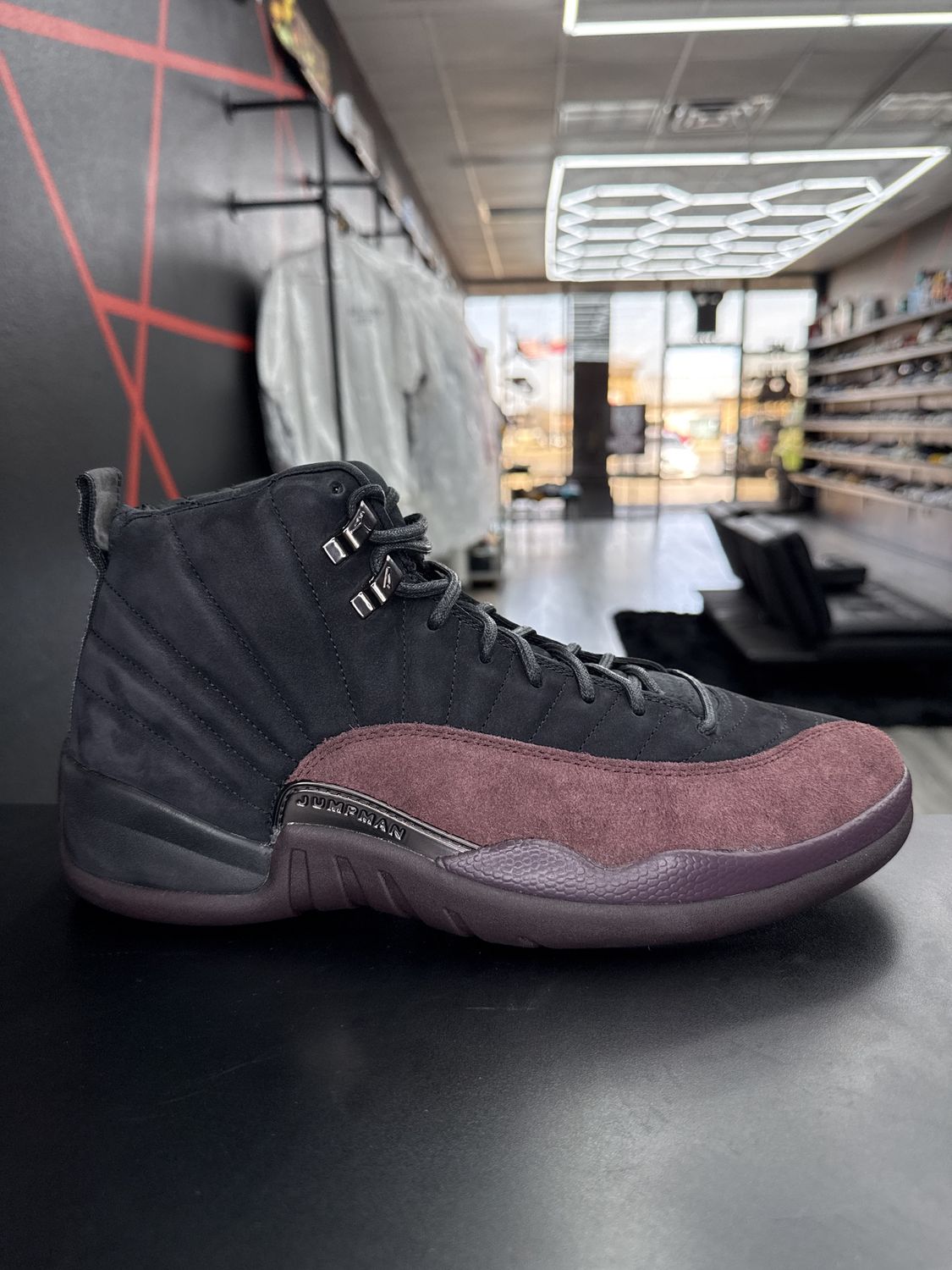 J12 “A MA MANIÉRE BLK”  (SZ 13w 11.5m)  NEW/OG ALL