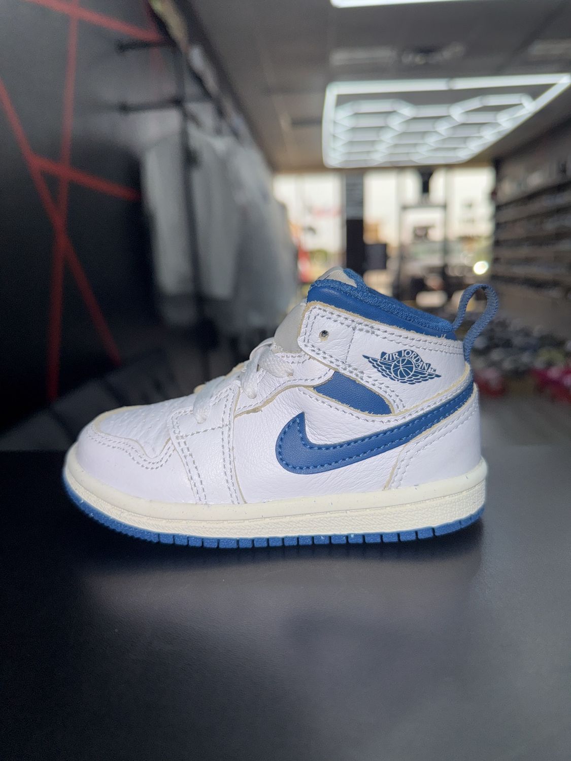 J1 MID “INDUSTRIAL BLUE”  (SZ 6c)  NEW/OG ALL
