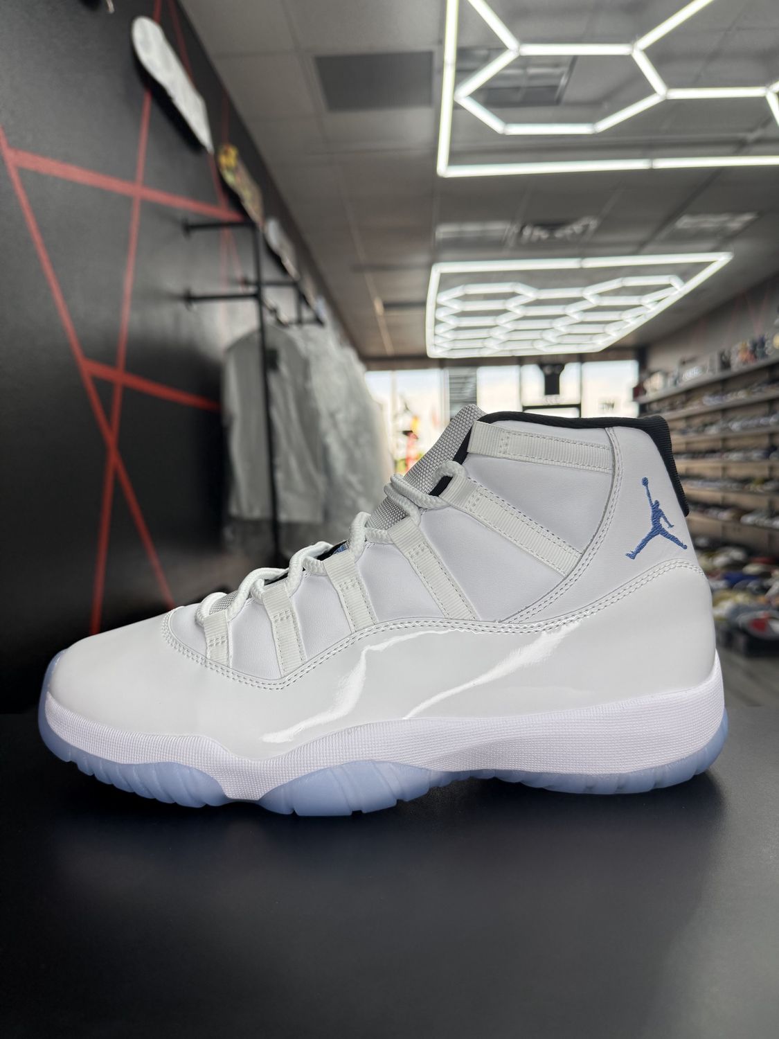 J11 “LEGEND BLUE”   (SZ 10.5)  NEW/OG ALL