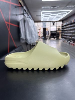 YZY SLIDE “RESIN”  (SZ 9)  NEW/OG ALL