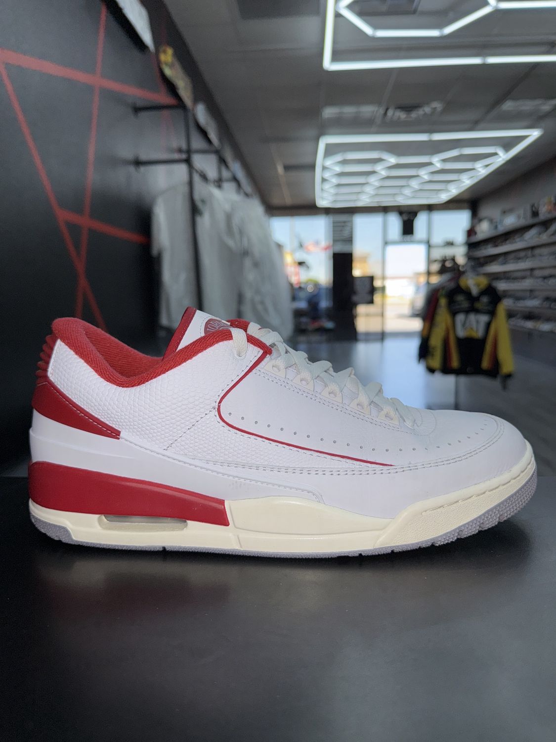J 2/3 “VARSITY RED”  (SZ 12)  USED/OG ALL