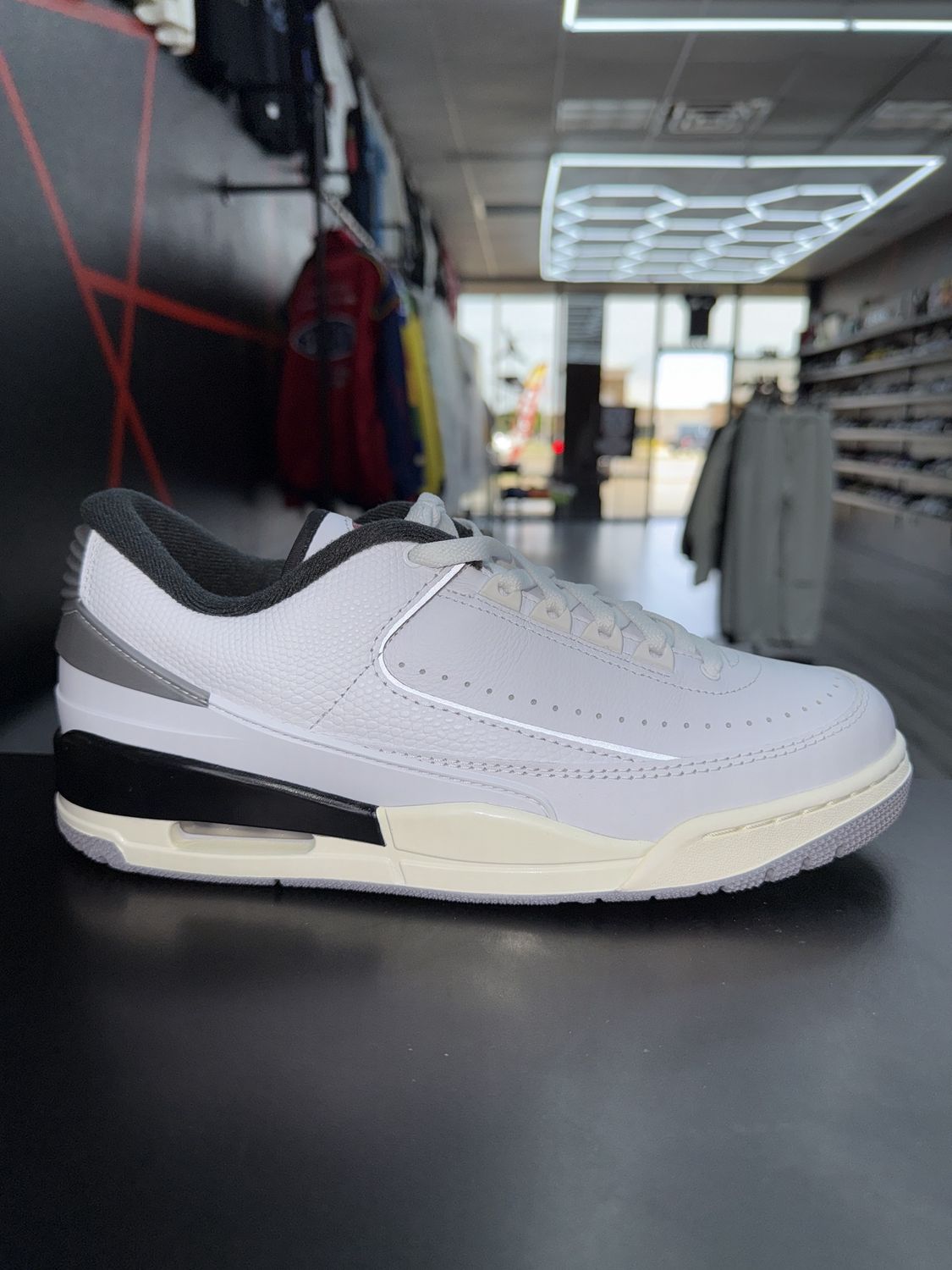 J 2/3 “METALLIC SILVER”  (SZ 10)  NEW/OG ALL