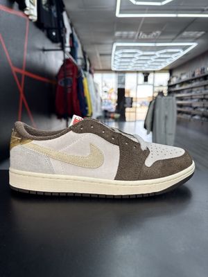J1 LOW “YEAR OF THE RABBIT”  (SZ 9)  NEW/OG ALL