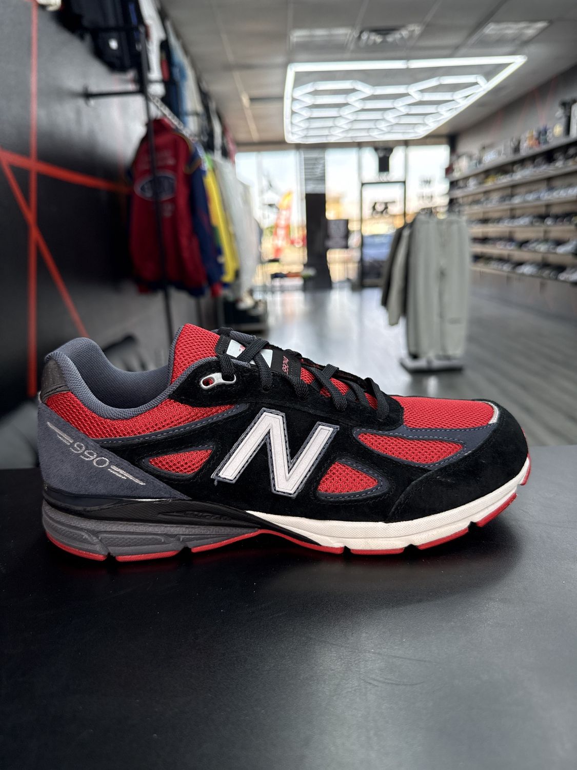 NEW BALANCE 990 “RED/BLK”  (SZ 7)  USED/OG BOX