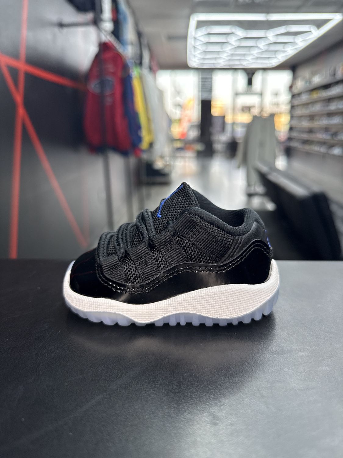J11 “SPACE JAM”  (SZ 3c)  NEW / OG ALL