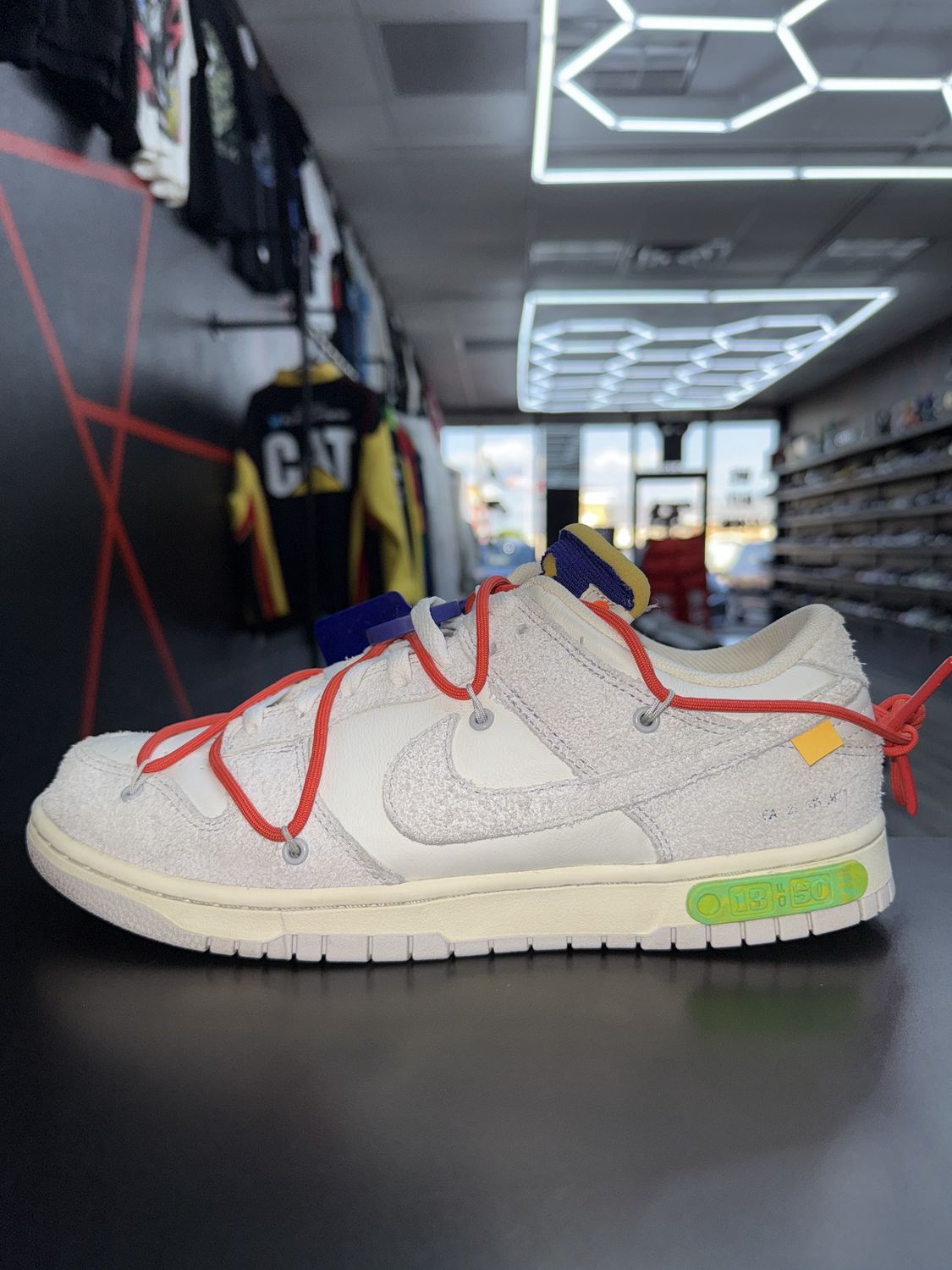 NIKE x OFF-WHITE DUNK “LOT 13”  (SZ 10.5)  USED/OG ALL * MISSING LID*