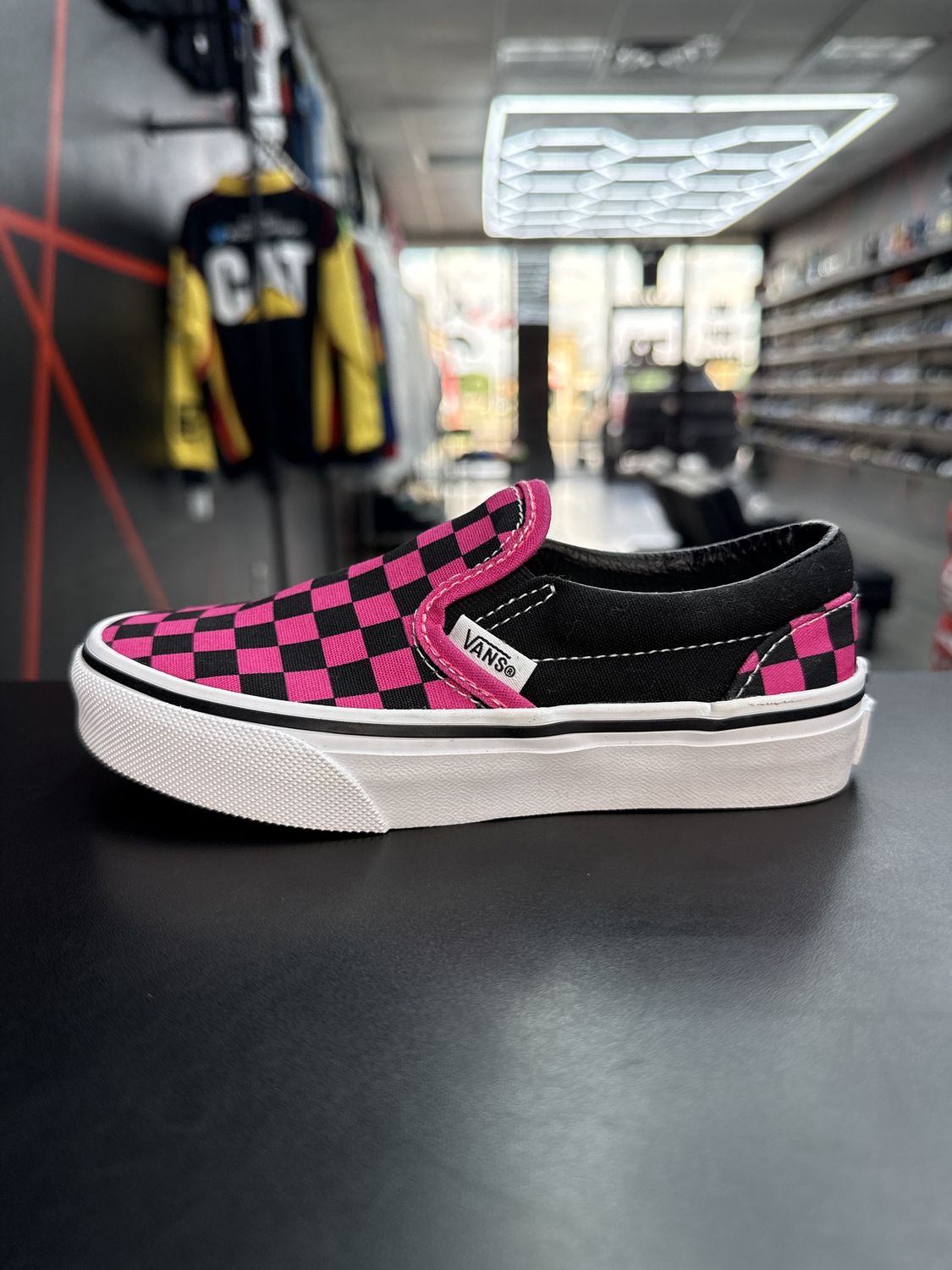 VANS “HOT PINK/BLK”  (SZ 12k)  NEW/OG BOX