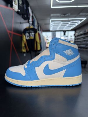 J1 “UNC REIMAGINED”  (SZ 7Y)  NEW/OG ALL