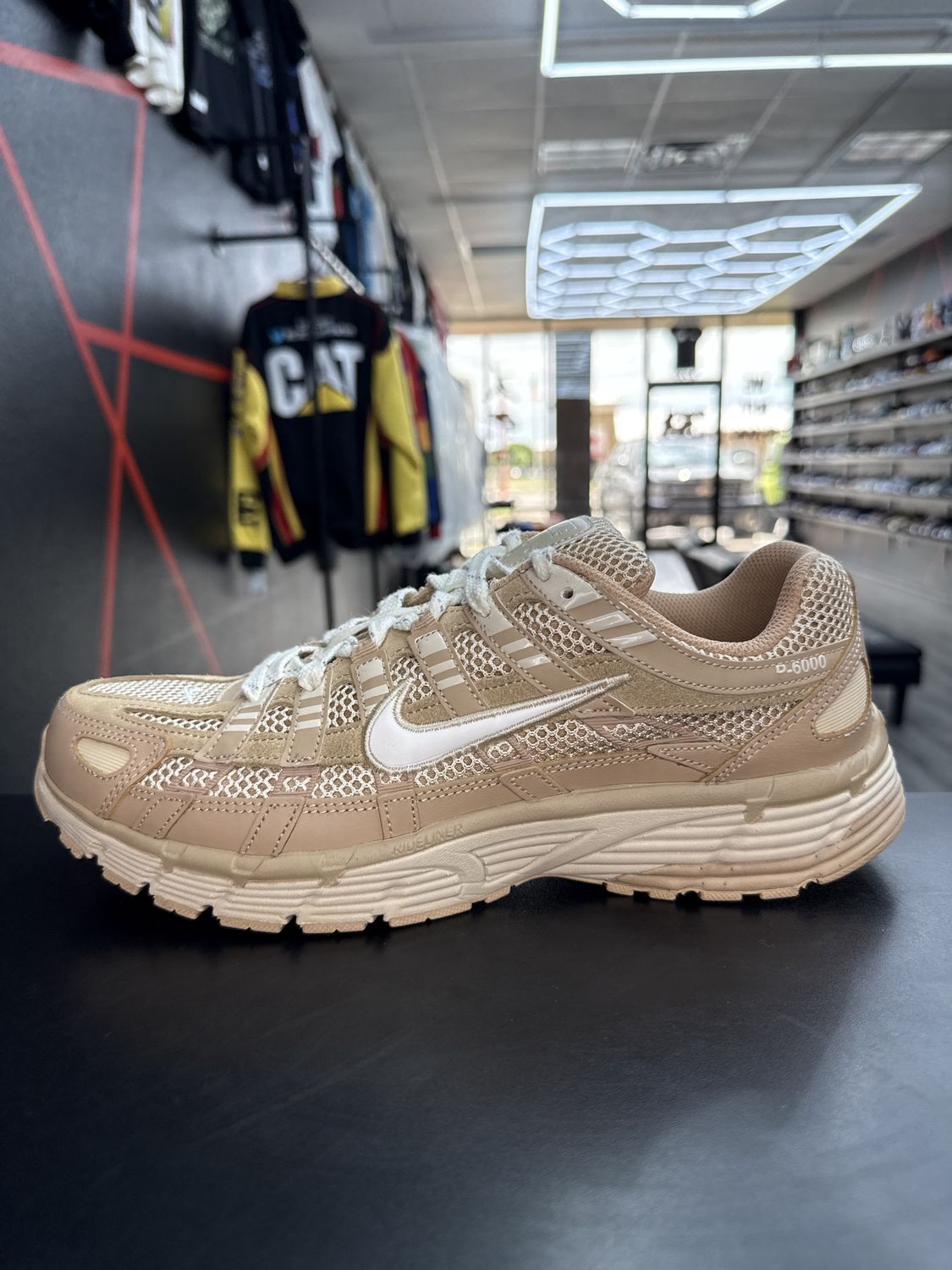 NIKE P-6000 “HEMP” (SZ 11)  USED/OG BOX