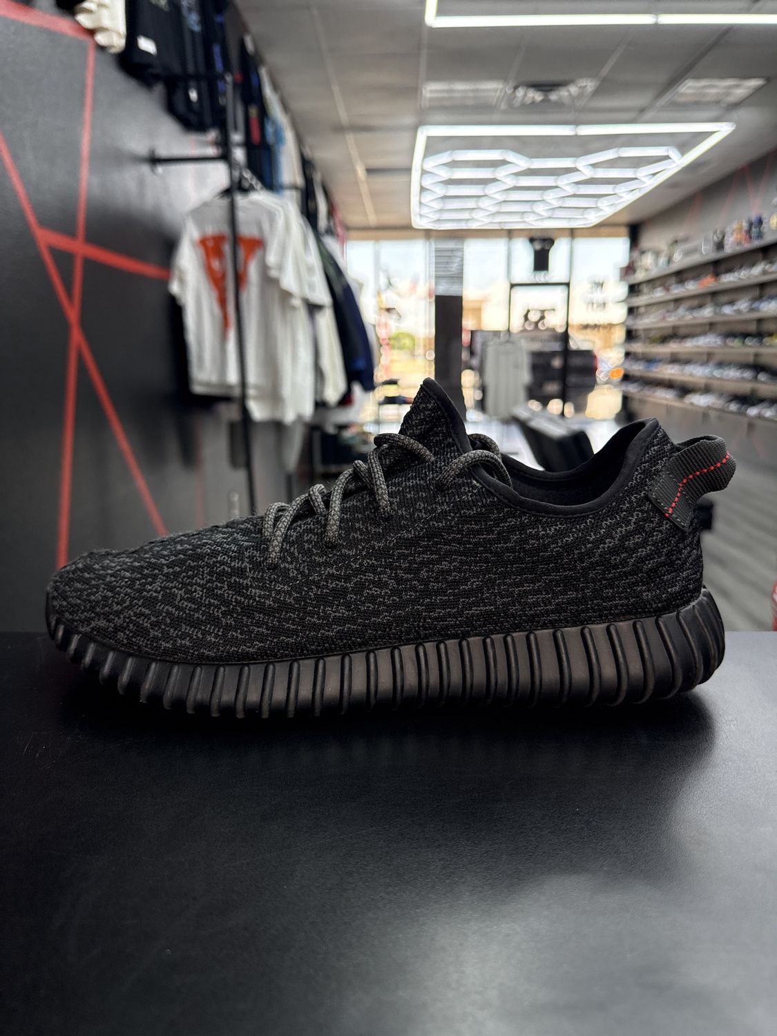 YZY 350 “PIRATE BLK”  (SZ 12)  USED/OG BOX