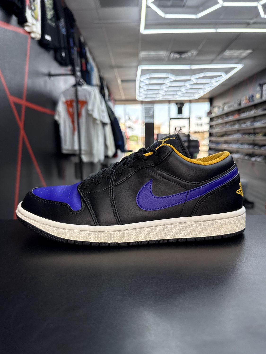 J1 LOW “DARK CONCORD”  (SZ 8.5)  USED/OG BOX