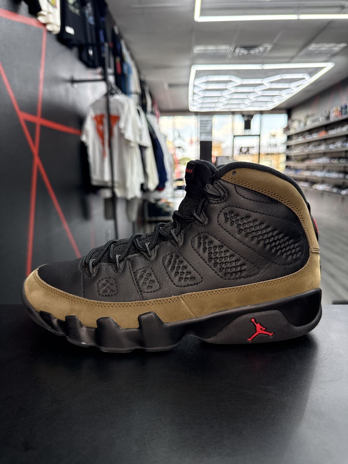 J9 “OLIVE”  (SZ 8.5)  USED/OG ALL