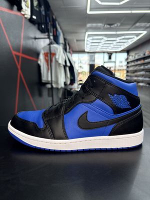 J1 MID “BLK ROYAL”  (SZ 10.5)  USED/OG BOX