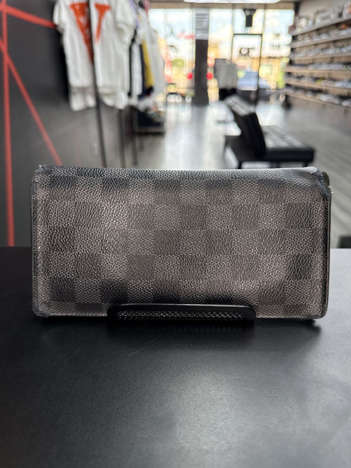 LOUIS VUITTON DAMIER GRAPHITE WALLET (PRE-OWNED)