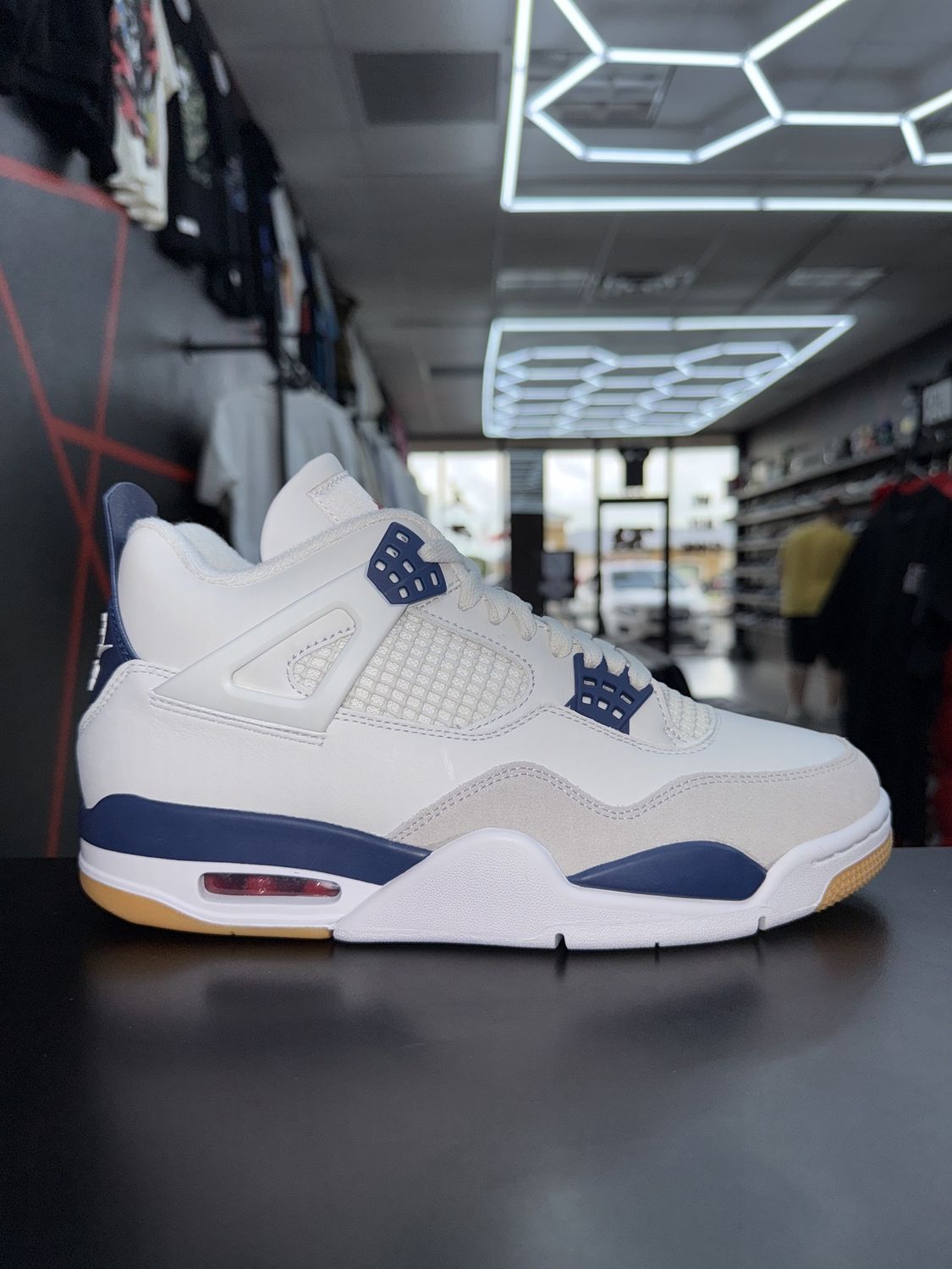 J4 SB “NAVY”  (SZ 9.5)  NEW/OG ALL
