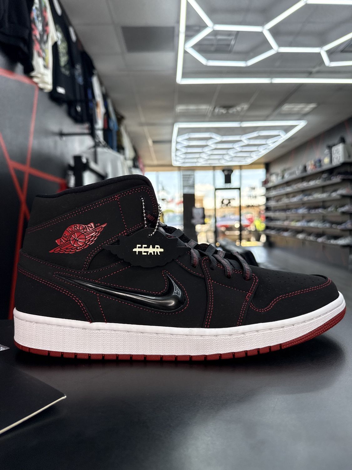 J1 MID “COME FLY WITH ME”  (SZ 13)  NEW/ NO BOX