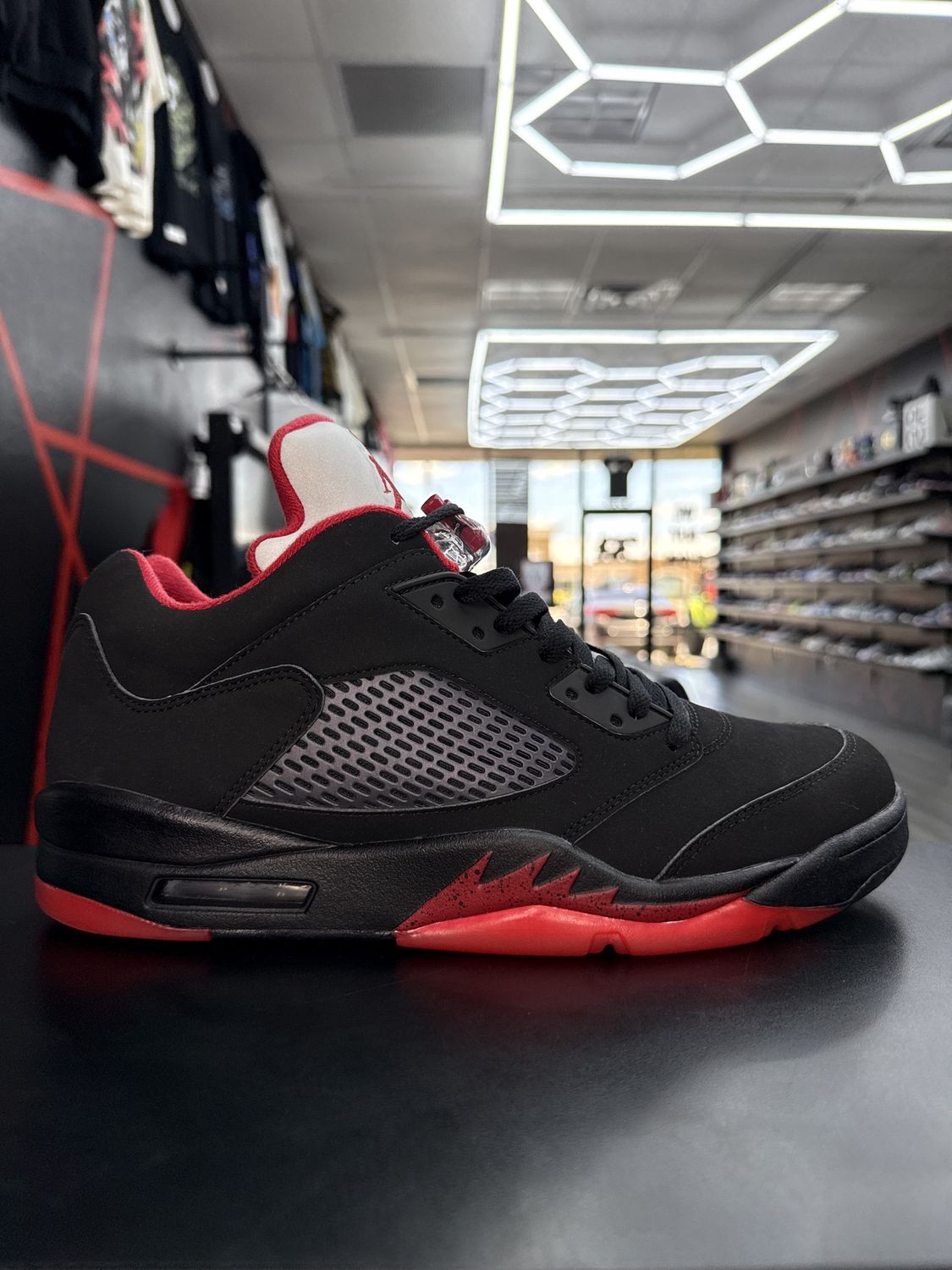 J5 LOW “ALTERNATE 90” (SZ 12)  USED/OG ALL