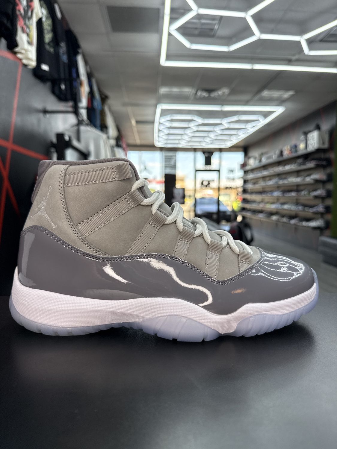 J11 “COOL GREY”  (SZ 9)  VNDS/ OG ALL