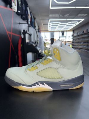 J5 “JADE HORIZON”  (SZ 11.5)  USED/OG ALL