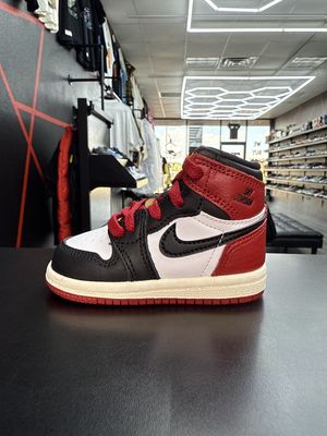 J1 “BRED TOE REIMAGINED”  (SZ 4c)  NEW/ OG ALL