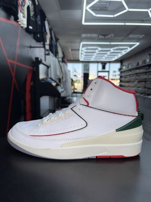 J2 “ORGINS”  (SZ 12)  USED/NO BOX