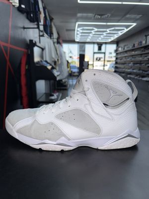 J7 “PURE PLATINUM”  (SZ 14)  USED/NO BOX